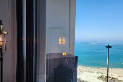 Image de Gibraltar Seaview Studio: Top Floor Bliss