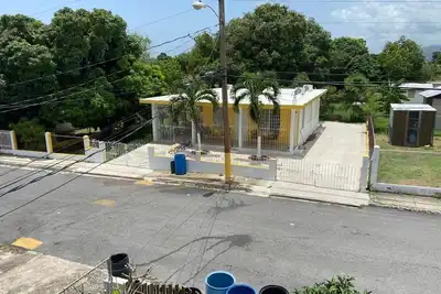 Juana Diaz Spacious Cozy Home Mango trees and avocado.
