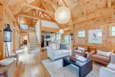 Image de Peaceful Vacation Rental w/ Deck: 5 Mi to Cashiers