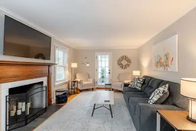 Convenient Location in a Quiet Neighborhood