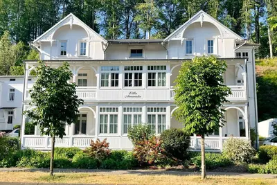 Image de Villa Amanda - Strandnahe Fewo in Zentraler Aber Ruhiger Lage in Binz - Villa Amanda Fewo Nr. 09