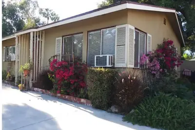 Image de A Private Affair Cottage