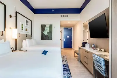 Image de Miami's Best Kept Secret! Rooftop Swimming Pool, Pets Allowed!