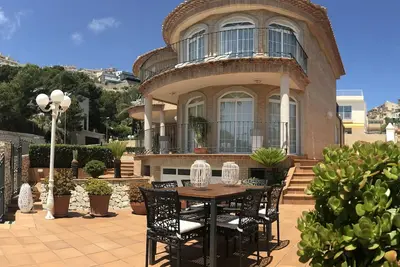 Image de Villa Cullera, 7 pièces, 12 personnes