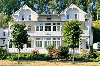 Image de Strandnahe Fewo in Zentraler Aber Ruhiger Lage in Binz - Villa Amanda Fewo Nr. 09