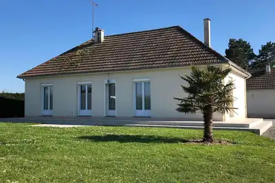 Image de Chez Isabelle. Maison Pour 8 Pers sur Terrain Clos de 1000m² à 4 km de la Plage