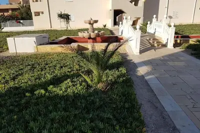 Image de Casa Baja Naturista con Patio en Primera Línea!