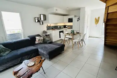 Image de Duplex family - 6 pers - 7min Disney - Parking - Wifi - Billet Disney 80e.