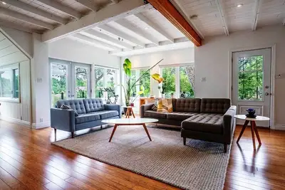 Image de #350 Beautiful House in Boisbriand 5 bedrooms