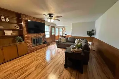 Image de Graham Cowboy Corner- 4 blocks from Osu