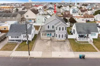 Image de Brigantine Beach House walking distance to all!