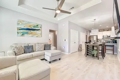 Image de 'Huge' Discount On Cozy Living At Lake Conroe