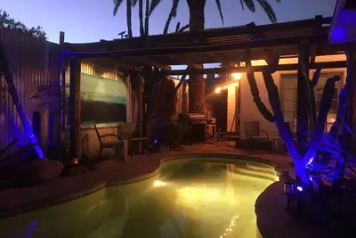 Image de Sapo Encantador / Heated Pool / Spa / steps to UofA