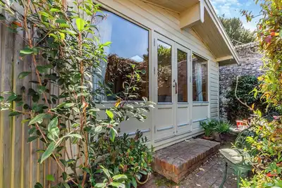 Image de 1 chambres à coucher à Hurstpierpoint