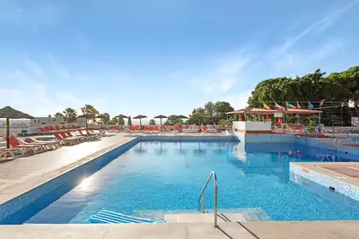 Image de BnB Homes Jardim Cozy Apartment with 2 swimming pools near the Old Town