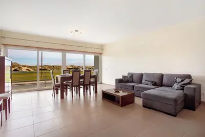 Image de Appartement 'A O - Apartamento Gâmboa' avec vue sur la mer, terrasse partagée et Wi-Fi