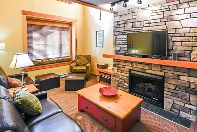 Image de Fernie - Pinnacle Ridge Chalet 43-104