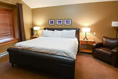 Image de Fernie - Pinnacle Ridge Chalet 45-101