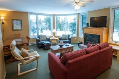 Image de Fernie - Timberline Lodges Spruce #227