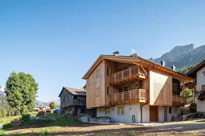 Image de Appartement vacances \"TobiĂ De Pit\" avec vue sur les montagnes, balcon et Wi-Fi