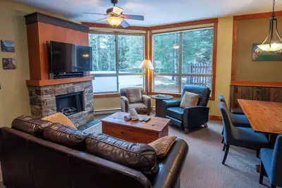 Image de Fernie - Timberline lodges Juniper #616