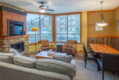 Image de Fernie - Timberline Lodges Juniper #633