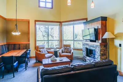 Image de Fernie - Timberline Lodges Juniper #640