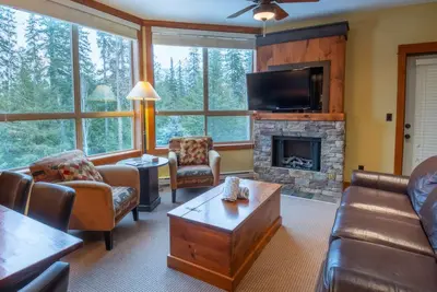 Image de Fernie - Timberline Lodges Juniper #632