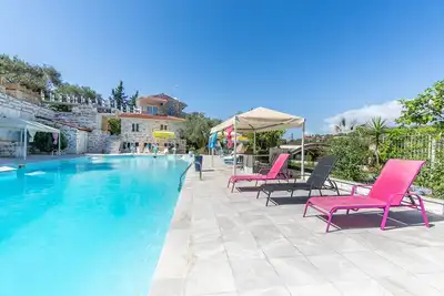 Image de Appartement 'Paco's Superior Double Villa 15' avec vue sur la mer, Wi-Fi et climatisation