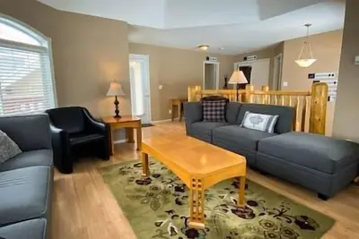 Image de Large 2 bedroom at Riverside / Great Location