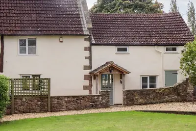 Image de 1 White House Cottages, pet friendly, with open fire in Lea