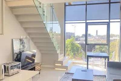 Park Central Rosebank/Sandton Loft