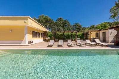 Image de Villa Dosagiri with pool