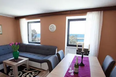 Image de Appartement de vacances à proximité de la plage avec air conditionné