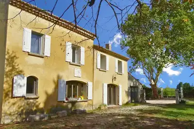 Image de Gîte sous les étoiles, tout confort, au charme provençal