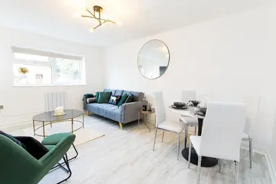 Image de K Suites - Lovely 2 bedroom w/ Parking on Site