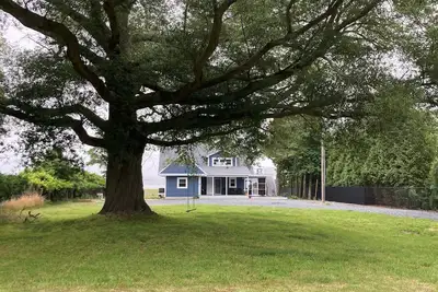 Image de Remodeled Cottage on Rehoboth Bay with 3 acres. Only 8 miles from the beaches\n