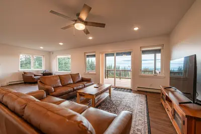 Image de Misty Ridge ·Modern Home with mountain views, managed by Baycrest Lodge