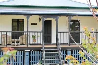 Image de Marlay View Cottage. Luxurious, modern, spacious.