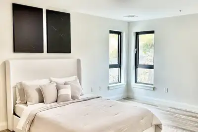 Image de Luxury Furnished Apartment in Heart of Quincy