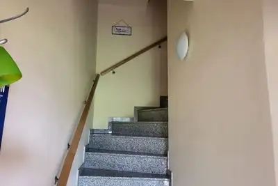 Image de 67m² 3 Räume 2 Sz 1 Duschbad mit Wc Balkon Kamin - Familienhof Miller