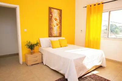 Image de Kerr Ayo's One bedroom apartment, 5 Minutes away from Senegambia beach.