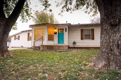 Image de La Casa Zia - cozy home within walking distance of historic downtown Guthrie.