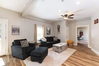 Image de New! Pet friendly, cozy & spacious condo minutes to N. Conway, skiing & hiking