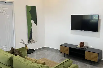 Image de 2 Bedroom Centrally Located Flat in Dzorwulu by PanAfri Homes