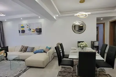 Image de 3 Bedroom 3. 5 bath Riverside Lane West Nairobi kenya
