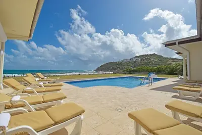 Image de Jasmine Beachfront  Full Service => 4h\/day maid service & 3 meals chef \/day