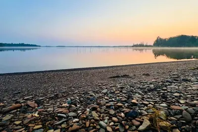 Image de Cozy Lake Front Cabin minutes to Bangor and the University of Maine