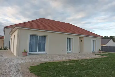 Image de la Maiziéroise  : coquet pavillon pour vacances ou pour letravail. .