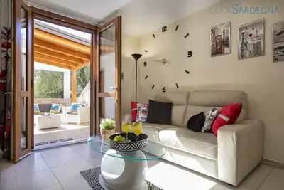 Image de ClickSardegna Maison Speranza sur le domaine de Brionis avec grande véranda